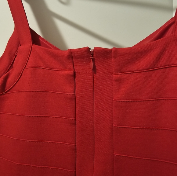 Express body control dress - Picture 5 of 7